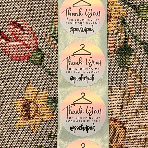 NEW! 🎉 50 CUSTOM THANK YOU STICKERS with your Closet name- HANGAR THEME - Picture 2 of 4